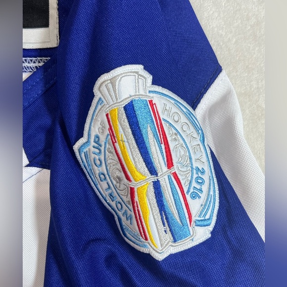 2016 World Cup Team USA Adidas Patrick Kane #88 Hockey Jersey Chicago Blackhawks - Picture 6 of 8